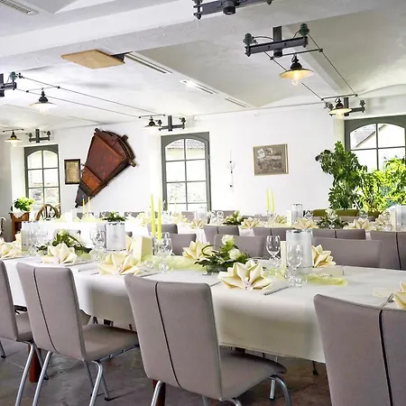 ホテル Zur Schmiede